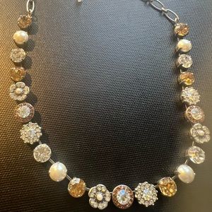Mariana crystal necklace